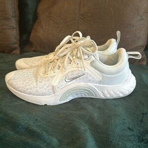 Nike Renew In-Season